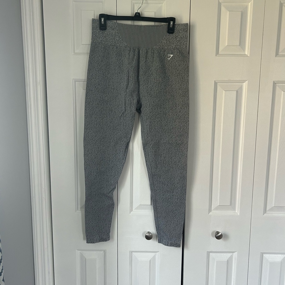 Gray gym shark leggings